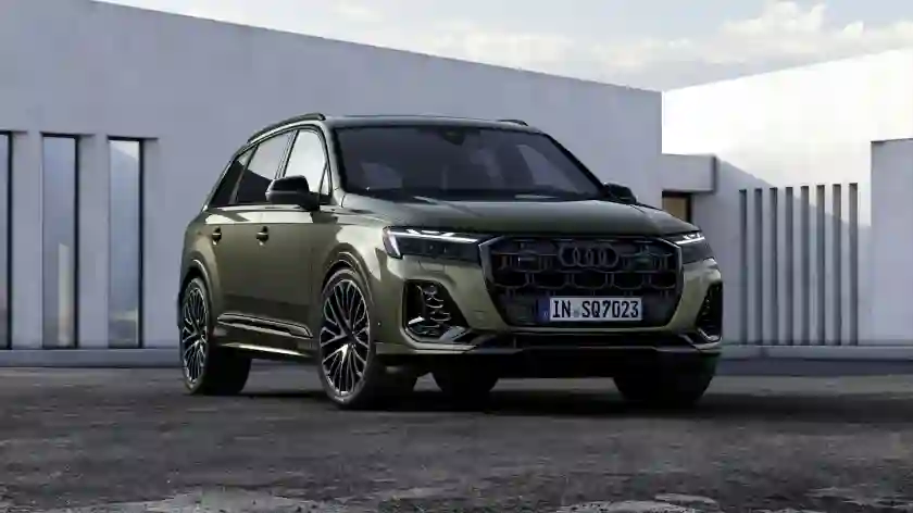 Обзор новинок автомобильного рынка 2024 года - Audi Q7 2024