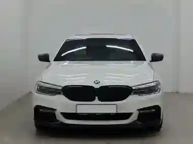 BMW 5 G30 рестайлинг