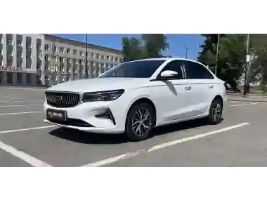 Geely Emgrand (белый)