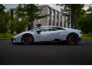 LAMBORGHINI HURACAN PERFOMANTE