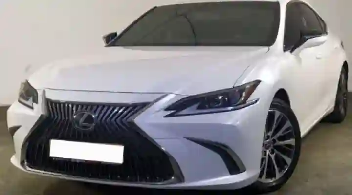 Lexus ES250