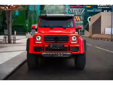 MERCEDES-BENZ G500 4×4 RED