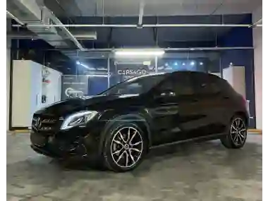 Mercedes-Benz GLA 250 4MATIC