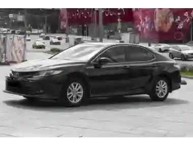 Toyota Camry (XV70) new